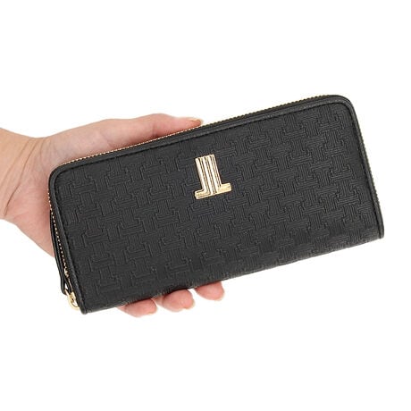 [^:065635210]LANVIN COLLECTIOÑVOl`[ACRł郂mOp^[AvɌ^ăuhC[W\V[YłB|Cg̃_uJL}[Ñu[`ƁAvɂSJṼS[hJ[炵ANZgƂČAVv_ȈۂɎdグ܂B2025NAW̃L[[hyRgXgzӎāA_uJL}[ÑSvgnvFƔZWzFɂďiȃJ[OɂĂ܂B\Ŝɉʊ̂^{Ă̂ŁA肩犊炸ɎgpłS܂B́Av̌^ĂȂ^CvgpēꊴoĂ܂BoRNV@LANVIN COLLECTION@}VEGhEîCɓo^ēׂ݌ɂ킸ȎAN[|Z[̊JnȂǂm点܂BЂo^肢܂BuĥCɓo^ViēׂȂǂm点܂BЂo^肢܂B