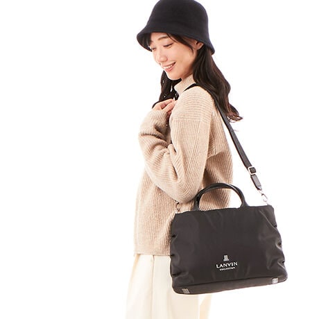 [^:061603250]LANVINɂāAĩL[[hłuh[vvfUC|Cgɑgݍ񂾃V[YłBTCh̏ݍ񂾃h[vsKȃV̕\AŜ₩ȃVGbgɕωĂ܂BiCnɂ40̎Ȃ{fBOĂ̂ŁA_炩ŏ炵ۂ̃iCACeɂȂĂ܂B{fBOHiȂމHjɂāA1ԔyȂȂ̂ŋGߊȂʔNłg܂Btg|Cg̃S}[NTPUƂSƃvX`bN̍fނŌgуP[XɂgĂ̂łłĂ܂BTPÚAɒԂ炳ƌoNŕϐF\܂̂łӂBiCV_[Rɂ͓F̐D蕿\ŃuhSD荞݂ȂA_炩dオɂȂĂ܂BoRNV@LANVIN COLLECTION@}VEGhEîCɓo^ēׂ݌ɂ킸ȎAN[|Z[̊JnȂǂm点܂BЂo^肢܂BuĥCɓo^ViēׂȂǂm点܂BЂo^肢܂B