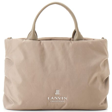 [^:061603250]LANVINɂāAĩL[[hłuh[vvfUC|Cgɑgݍ񂾃V[YłBTCh̏ݍ񂾃h[vsKȃV̕\AŜ₩ȃVGbgɕωĂ܂BiCnɂ40̎Ȃ{fBOĂ̂ŁA_炩ŏ炵ۂ̃iCACeɂȂĂ܂B{fBOHiȂމHjɂāA1ԔyȂȂ̂ŋGߊȂʔNłg܂Btg|Cg̃S}[NTPUƂSƃvX`bN̍fނŌgуP[XɂgĂ̂łłĂ܂BTPÚAɒԂ炳ƌoNŕϐF\܂̂łӂBiCV_[Rɂ͓F̐D蕿\ŃuhSD荞݂ȂA_炩dオɂȂĂ܂BoRNV@LANVIN COLLECTION@}VEGhEîCɓo^ēׂ݌ɂ킸ȎAN[|Z[̊JnȂǂm点܂BЂo^肢܂BuĥCɓo^ViēׂȂǂm点܂BЂo^肢܂B