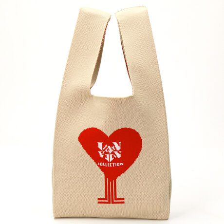 [^:061602050]Xłڂɗ܂邱ƂȂĂjbgWK[hobOɁA2026NSS̃V[YS`[tɂăfUC܂BsSUMMER PARADISE/Ă̊yt̃e[}C[W炭}̃ŚAĂ̋PzAƊCӂ`̏iAz閾邭yCȕ͋CɂȂĂ܂BwLANVIN COLLECTION3iS҂ݍ܂ĂA̖ʂVvőlۂbNXɎdオĂ܂Bfނ̃jbǵAוꂽƂɃVGbgɂȂׂeoȂ悤ɔzAMZ҂ݍ񂾓ł肵^Cv̕҂ݏオ̃eNX`[ɂ܂BoRNV@LANVIN COLLECTION@}VEGhEîCɓo^ēׂ݌ɂ킸ȎAN[|Z[̊JnȂǂm点܂BЂo^肢܂BuĥCɓo^ViēׂȂǂm点܂BЂo^肢܂B