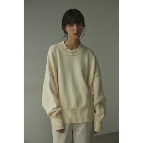 [^ԁF070GA770-0420]oversize knit pullover(I[o[TCYjbgvI[o[)yfUCEX^COz2022Nɑoversize knit pullover(I[o[TCYjbgvI[o[)NoBlCr[ƃx[WWEBƂȂ܂B100ŁAE[قǃEH[͂Ȃ̂ł茩AՂƐgƂI[o[TCYVGbgBVvȃfUCȂ̂ŁAY߂ȃ{gAfjȂǕL{gƑǂłBRbgfނł͂̂ŒԒ邨߃ACełByfށzRbg̃[gpAƂ̂jbgB\ʂ̔G̓TƂĂ܂B􂢉\ƂȂ܂BFȂ򊴁FȂ݁F聡LkF₠聡nFȂBê̓TvƂȂĂAƂ͎኱قȂꍇ܂̂łB