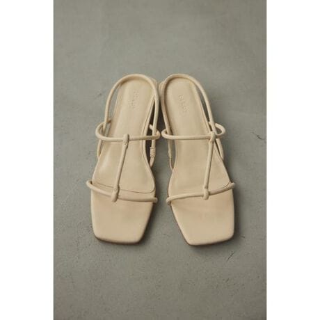 [^ԁF070HS056-0370]braid sandal(uChT_)yfUCEX^COzfjȂǃJWAȃR[f̎ɂđɏ炵vX̂ɃIXXȃT_BAbp[̕Rɂ̓NbV̂悤ȐcނĂ̂ŐH񂾂肵ɂSnɂĂ܂BC킹̃X^CO߂łByfށzCɂF鎖܂̂łӉB͍dizŌy@ĂꂵBGꂽۂ͊^IŌy@@蕗ʂ̗ǂAŕĉBBê̓TvƂȂĂAƂ͎኱قȂꍇ܂̂łB