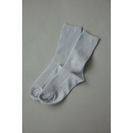 [^ԁF070HA056-2481]glitter socks(Ob^[\bNX)yfUCEX^COzgp̃\bNXBVvȃX^COłŊOA\bNXy߂ACełBu[c⃍[t@Ȃǂƍ킹AR[fBl[ĝIXXłByfށz܂gpĉBƖ̊֌WɂAۂFČꍇ܂B܂p\REX}[gtHȂǂ̊ɂA኱iƉ摜̃J[قȂꍇ܂̂łBBê̓TvƂȂĂAƂ͎኱قȂꍇ܂̂łB