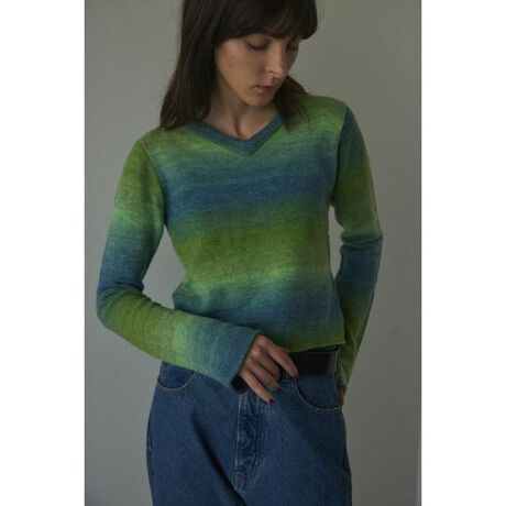 [^ԁF070HA170-0611]gradation knit tops(Of[VjbggbvX)yfUCEX^COz_{[_[̂悤ȃOf[V̂悤ȐFڂjbggbvXB␞ɌĂL悤ȃVGbgɂȂĂAZ߂̏䊴ɂȂĂ邽߁AnCEGXg̃{gƍ킹Ă̂߁Byfށziɕ̏oʒuقȂ܂BFȂ򊴁FȂ݁FLkF聡nFȂƖ̊֌WɂAۂFČꍇ܂B܂p\REX}[gtHȂǂ̊ɂA኱iƉ摜̃J[قȂꍇ܂̂łBBê̓TvƂȂĂAƂ͎኱قȂꍇ܂̂łB