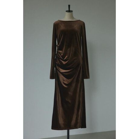 [^ԁF070HA183-1641]velour long dress(xAOhX)yfUCEX^COz򊴂̂YȃxAfނgpA炵Os[XɎdグ܂BTChɃ^bN邱ƂŃh[voBTChɃXbgĂ邽߁AC[hX^C߁BOQwayŒ邱ƂłꖇByfށzLkɕx񂾃Xgb`xAgpĂ܂BFȂ򊴁F聡݁FLkF聡nFȂƖ̊֌WɂAۂFČꍇ܂B܂p\REX}[gtHȂǂ̊ɂA኱iƉ摜̃J[قȂꍇ܂̂łBBê̓TvƂȂĂAƂ͎኱قȂꍇ܂̂łB