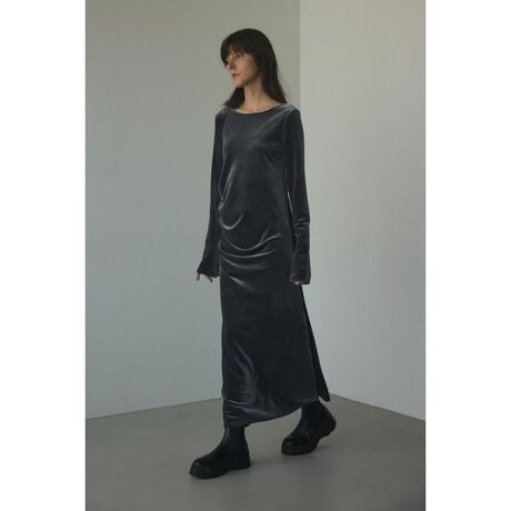 [^ԁF070HA183-1641]velour long dress(xAOhX)yfUCEX^COz򊴂̂YȃxAfނgpA炵Os[XɎdグ܂BTChɃ^bN邱ƂŃh[voBTChɃXbgĂ邽߁AC[hX^C߁BOQwayŒ邱ƂłꖇByfށzLkɕx񂾃Xgb`xAgpĂ܂BFȂ򊴁F聡݁FLkF聡nFȂƖ̊֌WɂAۂFČꍇ܂B܂p\REX}[gtHȂǂ̊ɂA኱iƉ摜̃J[قȂꍇ܂̂łBBê̓TvƂȂĂAƂ͎኱قȂꍇ܂̂łB