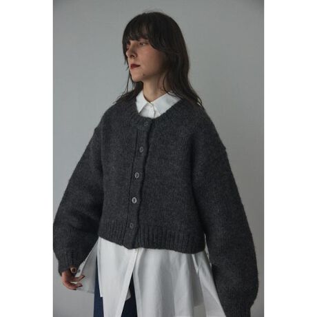 [^ԁF070HA070-0951]wool compact cardigan(E[RpNgJ[fBK)yfUCEX^COz{[̂ggpJ[fBKB݂͂܂ARpNgȃVGbgȂ̂ŃAE^[̉ɂ₷łB傫߂̃gbvXƃC[hÂgbvXȂǂCi[ɍ킹A_K[̃VcȂǂƃC[hƗlXȃACeƑǂAC[WقȂX^COy߂܂Bu[́ABLACK BY MOUSSYlXAZOZOTOWNJ[ƂȂ܂ByfށzԎ̃E[100Ɠxl߂ŕ҂݂Ă܂BE[{̂Ƃd߂̕łBFȂ򊴁FȂ݁F聡LkF聡nFȂƖ̊֌WɂAۂFČꍇ܂B܂p\REX}[gtHȂǂ̊ɂA኱iƉ摜̃J[قȂꍇ܂̂łBBê̓TvƂȂĂAƂ͎኱قȂꍇ܂̂łB