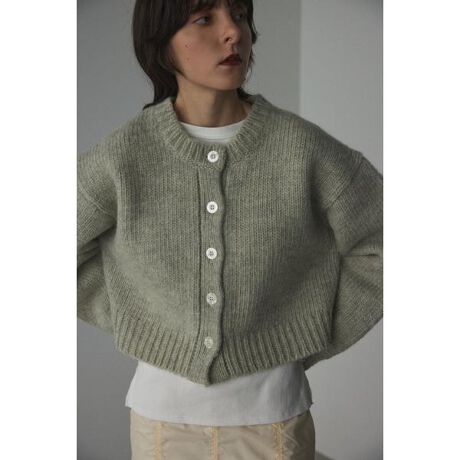 [^ԁF070HA070-0951]wool compact cardigan(E[RpNgJ[fBK)yfUCEX^COz{[̂ggpJ[fBKB݂͂܂ARpNgȃVGbgȂ̂ŃAE^[̉ɂ₷łB傫߂̃gbvXƃC[hÂgbvXȂǂCi[ɍ킹A_K[̃VcȂǂƃC[hƗlXȃACeƑǂAC[WقȂX^COy߂܂Bu[́ABLACK BY MOUSSYlXAZOZOTOWNJ[ƂȂ܂ByfށzԎ̃E[100Ɠxl߂ŕ҂݂Ă܂BE[{̂Ƃd߂̕łBFȂ򊴁FȂ݁F聡LkF聡nFȂƖ̊֌WɂAۂFČꍇ܂B܂p\REX}[gtHȂǂ̊ɂA኱iƉ摜̃J[قȂꍇ܂̂łBBê̓TvƂȂĂAƂ͎኱قȂꍇ܂̂łB