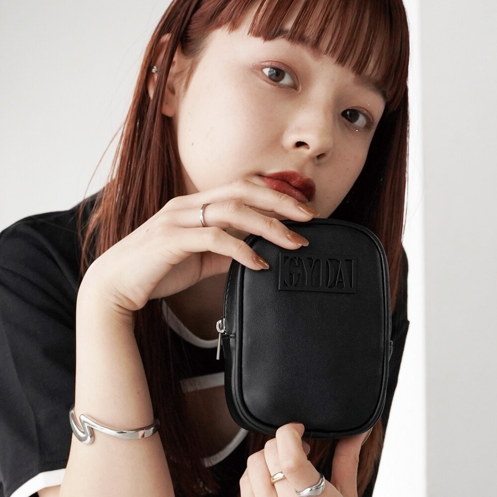 ラブラリーハート 舟型ポーチS L/LRH-243237 | ラブラリー バイ