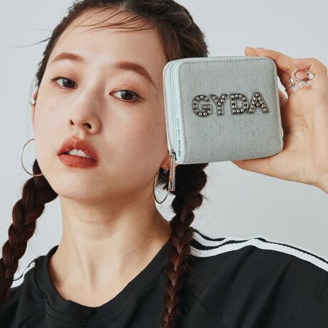 sV[YtRHINESTONE LOGO / CXg[S炫ƋPgCXg[hS^ۓIȐVV[YBu[ƃCgu[̃fjfނɂ͖ȑfނgpAubNƃAC{[ɂ̓tFCNU[gpBCpNg̋ƃfUC̍ōGڂ̃V[YłBg LIMITED COLOR : LIGHT BLUE hCgu[ELGAESłȂJ[Bfjł킦Ȃy݂܂Bsitg̗ǂ܂zBRpNgȃTCYȂ璷zɗȂ@\̂lC̃|CgBɂ͏[̃J[h[鎖\ŁAKɂ͐lC̍Eht@Xi[̗pBOʂ̃CXg[SۗdオɁB@\̍ƃfUC̍ő蕨ƂĂ߂̃ACeBsuhtGYDA / WFC_- L.A CASUAL -CLA̋CC[WBIi炵̂̃CIoAVvȃACeVGbgF⏬ŃGbWBɃX^COBJWAŐFĈIi̎q̃X^CĂ܂BsXybNtJ@FzbNJdlFJ[h|Pbg~8 / D~1 / K~1(d؂肠)stitpBOX