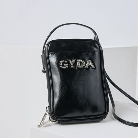 [^ԁFGY-B294]sV[YtRHINESTONE LOGO / CXg[S炫ƋPgCXg[hS^ۓIȐVV[YBu[ƃCgu[̃fjfނɂ͖ȑfނgpAubNƃAC{[ɂ̓tFCNU[gpBCpNg̋ƃfUC̍ōGڂ̃V[YłBg LIMITED COLOR : LIGHT BLUE hCgu[ELGAESłȂJ[Bfjł킦Ȃy݂܂BsitgȂقǎg̗ǂX}zV_[BOʂ̃t[|PbgɃX}[gtH[ĂƂŕKvȎɃTbƎodlɁBɂ̓RCP[XJ[h|PbgALbVXς͂̃obO1ło\ɁBzƂĂłȂAɃL[O鎖ŃL[P[XƂĂ̖ʂĂ܂Bwʂ̃J[h|PbgICJ[h[ĂŉDʂ鎞XgXt[ɁB֗߂V_[obOŁAig͂As̎̃TuobOƂĂ劈B蕨ƂĂ΂ACełBsuhtGYDA / WFC_- L.A CASUAL -CLA̋CC[WBIi炵̂̃CIoAVvȃACeVGbgF⏬ŃGbWBɃX^COBJWAŐFĈIi̎q̃X^CĂ܂BsXybNtJ@Ft@Xi[JdlFt[|Pbg~2 / t@Xi[|Pbg~1 / J[h|Pbg~4 / L[O~1OʎdlFt[|Pbg~1wʎdlFJ[h|Pbg~1stitۑ