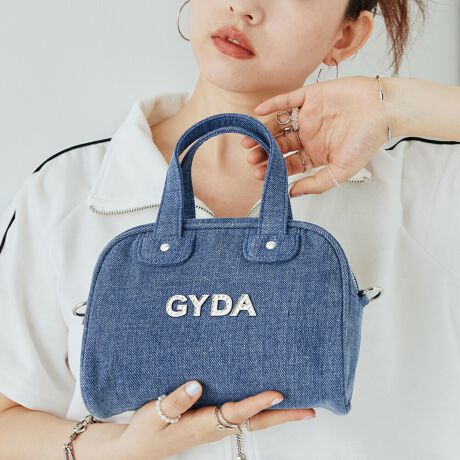 [^ԁFGY-B295]sV[YtRHINESTONE LOGO / CXg[S炫ƋPgCXg[hS^ۓIȐVV[YBu[ƃCgu[̃fjfނɂ͖ȑfނgpAubNƃAC{[ɂ̓tFCNU[gpBCpNg̋ƃfUC̍ōGڂ̃V[YłBg LIMITED COLOR : LIGHT BLUE hCgu[ELGAESłȂJ[Bfjł킦Ȃy݂܂Bh LIMITED ITEM : MINI BOSTON BAG hELGAESłȂ~j{XgobOo܂BX|[eBȈۂ~j{XgobO̓V_[obOƂĂg2WAY^CvBsitǂX|[eB˔AY2Kt@bVŐlC̍Gi{XgobÕfBe[̂܂܂Ɏg̗ǂfjfނƃtFCNU[ŎdグELGAESACeB~j}ȃTCYȂoɕKvȍŒ̉ו͖薳[\Bɂ̓t@Xi[|Pbgƃt[|PbgẢוƕĂ̎[ɕ֗ȎdlɁBt̃V_[t鎖ŃV_[obOƂĂg2WAY^CvBV_[ɂGYDÃSWK[he[vgpBR[fBl[gɎ鎖ňCɍۂvXĂACełBsuhtGYDA / WFC_- L.A CASUAL -CLA̋CC[WBIi炵̂̃CIoAVvȃACeVGbgF⏬ŃGbWBɃX^COBJWAŐFĈIi̎q̃X^CĂ܂BsXybNtJ@Ft@Xi[JdlFt[|Pbg~1 / t@Xi[|Pbg~1stitۑ / V_[~1