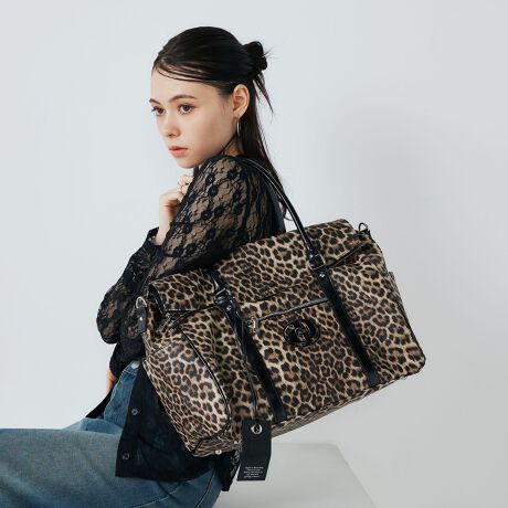 [^ԁFGY-B401]sV[YtFAKE LEATHER BOSTON BAG / {XgobOw ܂肽߂dB xȂĉɌVȃgx{Xg܂BXG[hɂtFCNU[gp[YhYfUC̃ACeBtɂGG̕ό`S^tAJ܂Ԃ̎dlɂ鎖ŃJWA_E߂Ȃ悤Ɏdグ܂BFfjƍ킹LEłȂꊴvXO[ElIp[h3FWJBsitX^btlCNO.1̒ڃACeBsɍsłȂAw̒ʊw₨FB̉Ƃւ̂ɂ߂2WAY{XgB[̎[͂ƃL[IobOɂȂdlŃCuQɂ߂łBcttFCNU[Ɩ{̂̃XG[h̃tFCNU[̊|킹ǂAłVVMIXX^Cy߂fUCBTChɂ̓t[|PbgAX}[gtH◷ȂǂɎô̎[ɕ֗ȎdlɁBl[^Õ`[VѐSfUCBt̃V_[t鎖ŃV_[obOƂĂg܂BIV}}̃}U[YobOƂĂ߂̃ACeBsuhtGYDA / WFC_- L.A CASUAL -CLA̋CC[WBIi炵̂̃CIoAVvȃACeVGbgF⏬ŃGbWBɃX^COBJWAŐFĈIi̎q̃X^CĂ܂sXybNtJ@Ft@Xi[JdlFt@Xi[|Pbg~1 / t[|Pbg~2OʎdlFt@Xi[|Pbg~1wʎdlFt[|Pbg~1 / L[o[[X[u~1ʎdlFt[|Pbg~e1̑dlFL[ZbgAbvstit^O`[ / V_[