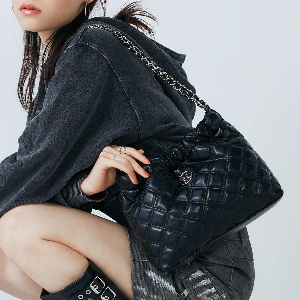 GYDA (ジェイダ) DOUBLE QUILTONG チェーントートバッグ GY-B356