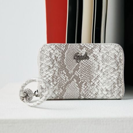 [^ԁFGY-W364]sV[YtPYTHON EMBOSS / pC\G{XpC\G{XSʂɎ{GbWfUC̐VV[YŜ̃N[Ȉۂɍ킹ےIȃS^FœꂵubNEGڃJ[̐[݂̂郌bhEO[J[̃~bNX3FWJsitRpNgȃTCYŎg̗ǂRCP[XBɂ̓iXJtAt鎖\ŃRCP[XƂĂłȂL[P[XƂĂ̖ʂĂ܂Bt@Xi[̈ɂ͖{̂Ɠfނgp[vtA^тyXB蕨ƂĂ߂̃ACełBsuhtGYDA / WFC_- L.A CASUAL -CLA̋CC[WBIi炵̂̃CIoAVvȃACeVGbgF⏬ŃGbWBɃX^COBJWAŐFĈIi̎q̃X^CĂ܂sXybNtJ@FEht@Xi[JdlFJ[h|Pbg~2 / K~1(d؂肠) / L[O~1wʎdlFt[|Pbg~1stitpBOX