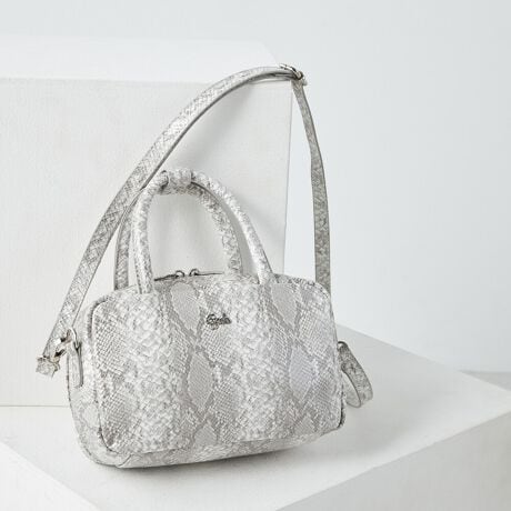 [^ԁFGY-B366]sV[YtPYTHON EMBOSS / pC\G{XpC\G{XSʂɎ{GbWfUC̐VV[YŜ̃N[Ȉۂɍ킹ےIȃS^FœꂵubNEGڃJ[̐[݂̂郌bhEO[J[̃~bNX3FWJsitghԂւƕς{XgobOBXNGAfBe[̃{XgobO̓JWAɂȂ߂AfB[CNɂ\B芴cfUC̓fjZbgAbvȂǁA^CgȃX^CƂ̑QBV_[tAnhobOƃV_[obO2WAYłg܂BooɂȂ₷̓nhobỎcׂɃnhohtAc܂܃V_[obOƂĂgdlɁBۂ̂pC\~jTCYɂ鎖ŋۂ^߂AR[fBl[g̃ANZgƂĂg܂BsuhtGYDA / WFC_- L.A CASUAL -CLA̋CC[WBIi炵̂̃CIoAVvȃACeVGbgF⏬ŃGbWBɃX^COBJWAŐFĈIi̎q̃X^CĂ܂sXybNtJ@Ft@Xi[JdlFt@Xi[|Pbg~1 / t[|Pbg~1stitۑ / V_[