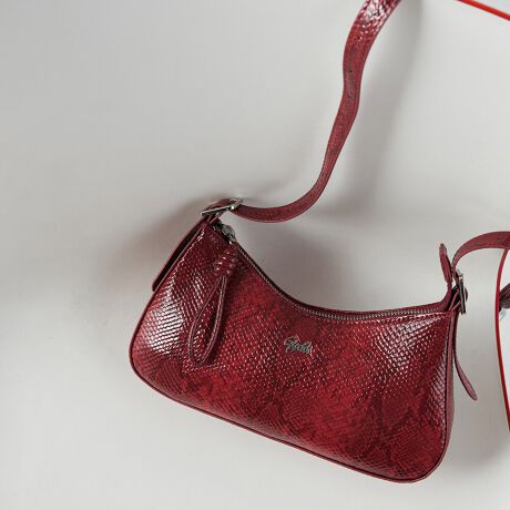 [^ԁFGY-B367]sV[YtPYTHON EMBOSS / pC\G{XpC\G{XSʂɎ{GbWfUC̐VV[YŜ̃N[Ȉۂɍ킹ےIȃS^FœꂵubNEGڃJ[̐[݂̂郌bhEO[J[̃~bNX3FWJsit{fBCYɌĂ鏭ۂ݂ттfBe[̃nhobOBYY2KȌڂ̃nhobO͌|߁BV_[̒킴ƒ鎖ōۂvXĂ܂Bt@Xi[̈ɖ{̂Ɠfނgp[vt鎖ŊyɊJ߂鎖\łBۂ̂pC\~jTCYɂ鎖ŋۂ^߂AR[fBl[g̃ANZgƂĂg܂BsuhtGYDA / WFC_- L.A CASUAL -CLA̋CC[WBIi炵̂̃CIoAVvȃACeVGbgF⏬ŃGbWBɃX^COBJWAŐFĈIi̎q̃X^CĂ܂sXybNtJ@Ft@Xi[JdlFt[|Pbg~1stitۑ