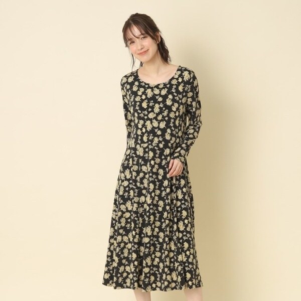 ローラアシュレイ・ベージュ黒フェアアイル柄ニットワンピース１３号 セール ヴィンテージソルジャー柄 トートバッグ （トートバッグ