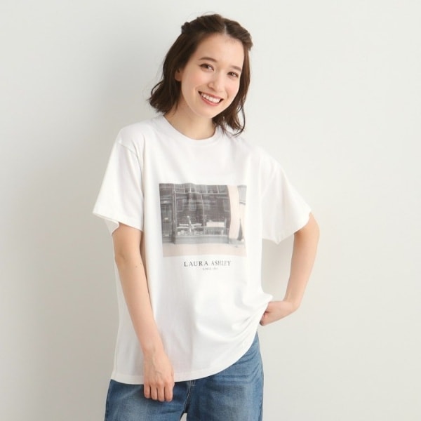 ローラ アシュレイ（LAURA ASHLEY）/【STORY掲載！大人気！日本製Laura Ashley ヒストリーフォト】 第一号店 フォトTシャツ STORY掲載！大人気！日本製Laura Ashley ヒストリーフォト】 第一号店