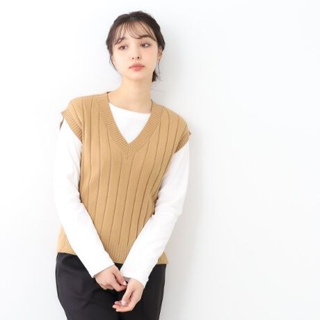 [^ԁFN9822260]yfUCzc鑾uɁAgɂƂTCYő̌^Jo[Ȃ܂B[߂VlbNŁAɂfUCBuEXɂ͂As[Xƍ킹΃JWA_EłACełB炩AAE^[𒅂Ă킲킵ɂ̂fނłB񂵂₷x[VbN3FWJByfށzLk̂郌[ujbgƖ̊֌WɂAۂFČꍇ܂B܂Ap\REX}[gtHȂǂ̊ɂA኱iƉ摜̃J[قȂꍇ܂B