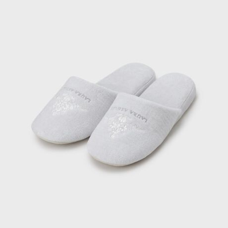 [^ԁFN9941267]}hbNX̃I[ig|CghJɂꂽۂ̃XbpłB̃gC^[ƃR[fBl[gēWJłfUCłBV[Yō킹ĂgƃgCfGɉoł܂BCeAɂȂނ₳F|CgłB戵̂ӁE􂢂܂͎㐅łA`𐮂ĂAĉB@̂gp͂BEfnY܂gpȂŉBE킵uV̂gp͂BEZF̐i͐t点邱Ƃ܂̂ŁA̕Ƃ͕ʂɂ􂢉B܂AFڂh~邽߁AGꂽ܂ܕuȂŉBEfނ̓㑽щH܂̂ŁÂ̂Ƃ͕ʂɂ􂢉B܂Albggp邱Ƃ߂܂BEi̐AւEԋ͂e͉BƖ̊֌WɂAۂFČꍇ܂B܂Ap\REX}[gtHȂǂ̊ɂA኱iƉ摜̃J[قȂꍇ܂B