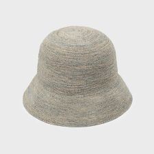 【日差し対策におすすめ！クラウンやや深め】細編みラフィア バケットハット