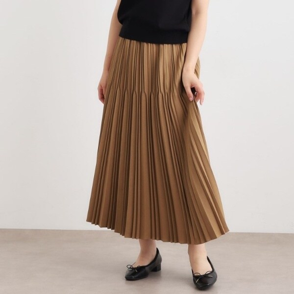【新品】 ローラ アシュレイ 大人の艶めき ロング ベアロ スカート♡ 新品】 ローラ アシュレイ 大人の艶めき ロング ベアロ スカート♡