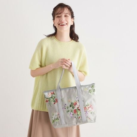 [^ԁFN9911396]A4TCYGȂǂ邽Ղוg[gobȎSʂɁA؂₩ȃt[vgƕML̃ShJ{Ă܂BoX̂悢X^CȂ̂ŁAו̏o₷AVʃt@Xi[dlƓɂd؂|Pbĝ͖oɂg܂B̓VvȂ̂Ŏd|[`ꂽƁAdlɎ[\łBydlzE|PbgF~2Ɩ̊֌WɂAۂFČꍇ܂B܂Ap\REX}[gtHȂǂ̊ɂA኱iƉ摜̃J[قȂꍇ܂Bd:380g