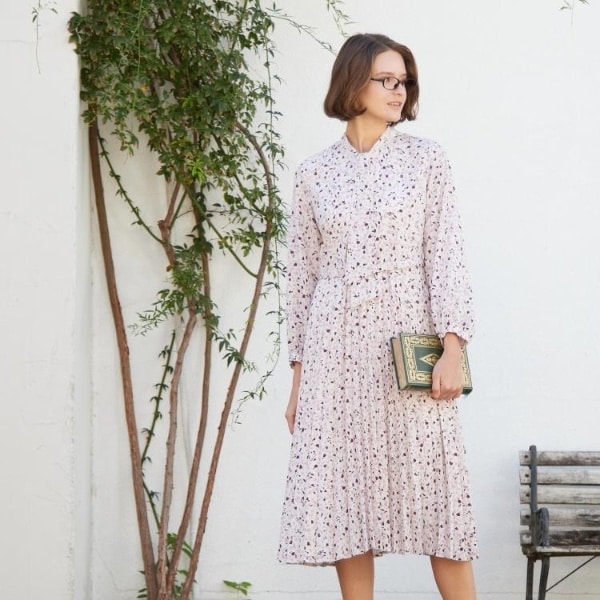 ローラ アシュレイ(LAURA ASHLEY) レディース ワンピース の一覧