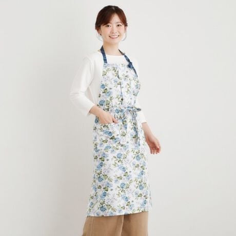 [^ԁFN9991290]y~[z~[́A𒴂Ď]ԕfUCłB[AVC̃A[JCuɕۊǂĂA傫ȊĜ悤ȃVNNƑ@ׂQłB̃GKgȃvǵAǂȋԂɂNVbNȔ炵܂ByfUCzԈʒuŒ̒߂\Ȏ|Xgbv^CṽGvłBx߂Čł΁AԂ邾̊ȒPlC̃|CgłBEGXg𒲐߂łOу^CṽGv́AVvȃfUCɃ|Pbg2Ă̂ŌgтꂽLb`₨|ɂgp܂BƖ̊֌WɂAۂFČꍇ܂B܂Ap\REX}[gtHȂǂ̊ɂA኱iƉ摜̃J[قȂꍇ܂B