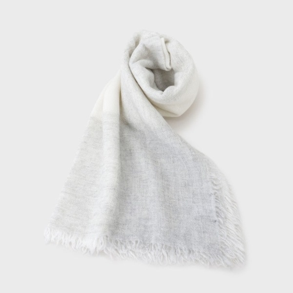 ★laura ashley★ローラーアシュレイ　黒レース編み麻ショール　新品未使用　 ローラアシュレイ（マフラー・スカーフ｜バッグ・小物