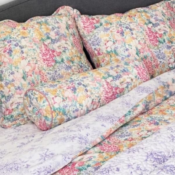 ローラ アシュレイ(LAURA ASHLEY) レディース クッション・座布団 の