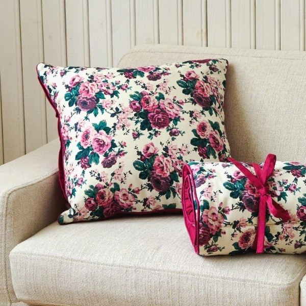 ローラ アシュレイ(LAURA ASHLEY) レディース クッション・座布団 の