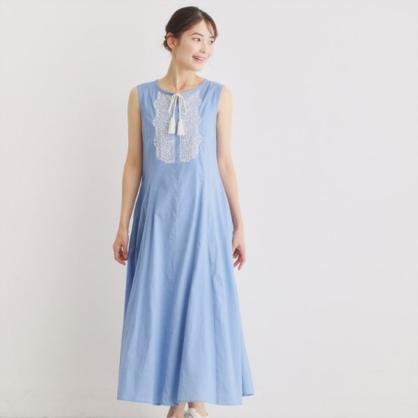 ローラ アシュレイ(LAURA ASHLEY) レディース ワンピース の一覧