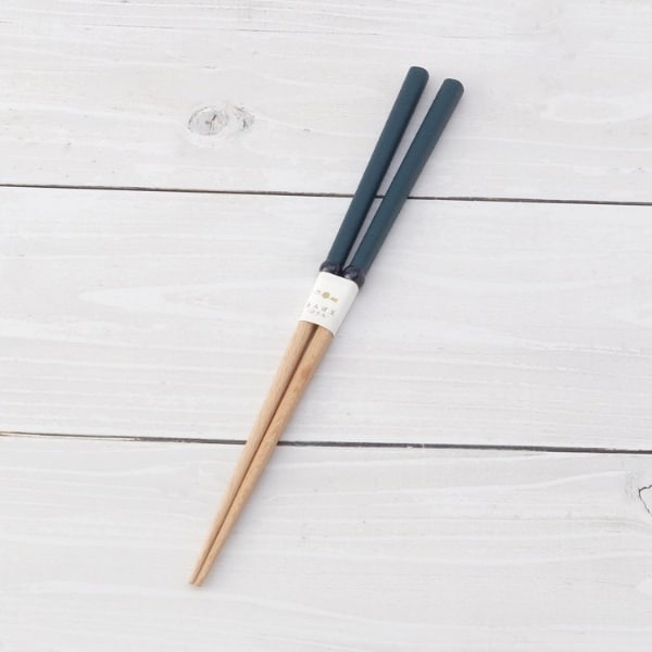 [}C] H _/YeXione'sterracej lCr[i994j