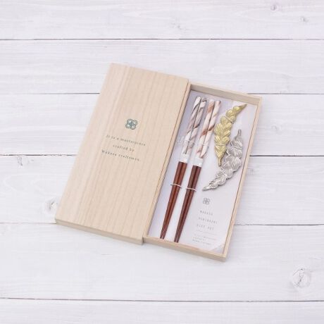 [^ԁF41032464]yfUCzn[u^ugpAlȉoHɁB傫ڂȔúAłȂJg[XgƂĂg܂BF{ uFChy@\zH@F~CɂȂACe͂Cɓo^߁Iiy[Wɂwn[g}[NxNbNĊȒPɒǉł܂Bl݌ɏ󋵂ȂǐV}KɂĂm点I}Cy[W炨CɓACëꗗ`FbNł܂IƖ̊֌WɂAۂFČꍇ܂B܂Ap\REX}[gtHȂǂ̊ɂA኱iƉ摜̃J[قȂꍇ܂B