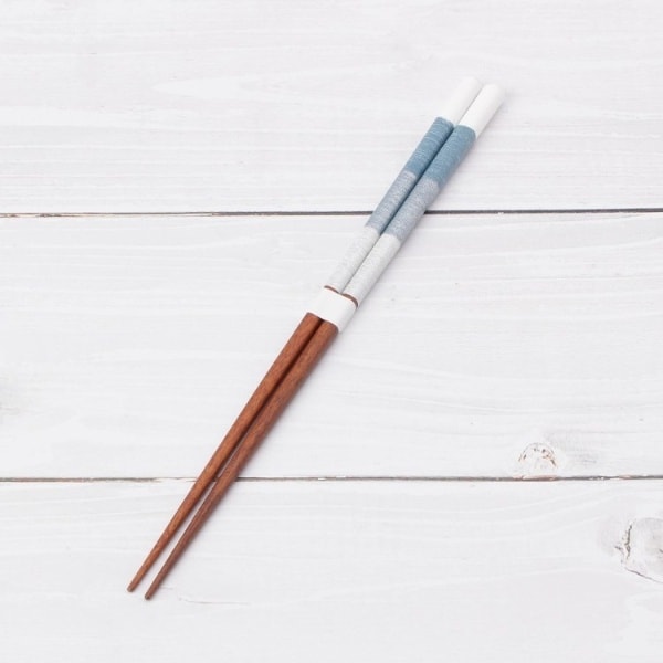 [}C]h /YeXione'sterracej u[i993j