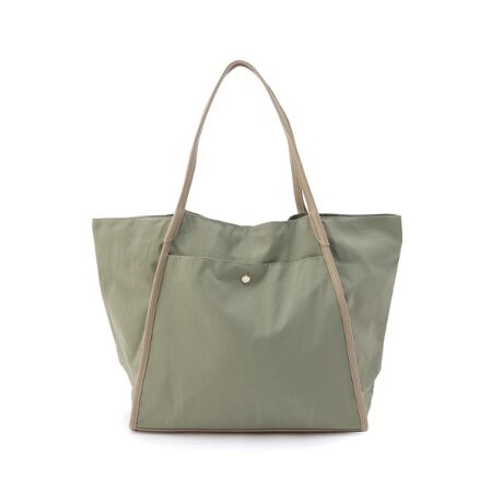 [^ԁF41012767]yfUCzA4TCYg[gB{̃iCɃpCsOA肪ɂȂăJWAȂɃIItgpłALCڂɂfފɂȂ܂BO{̂Ƀ}OzbNtI[v|PbgLBO|Pbgɂ̓Stă|CgɂȂĂ܂BVt@Xi[dlBVɂ̓X}zTCỸAII[v|PbgɕtĂ܂B{̒OɃ_uI[v|PbgtĂĒ|Pbg͌v4ɂȂ܂BƖ̊֌WɂAۂFČꍇ܂B܂Ap\REX}[gtHȂǂ̊ɂA኱iƉ摜̃J[قȂꍇ܂Bd:320g