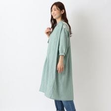フラワーステッチ刺繍入り シャツワンピース