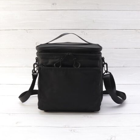 [^ԁF41034648]yfUCzLvEX|[cEW[ȂǕLŊ􂵂Ă{bNX^ۗ̕obOBzgѓdb[łO|Pbgƕۗ܂Jg[|PbgtB]Ԃ̃JSɂ܂TCYB500mlybg{g12{TCYybg{ǧ`ɂĂ͓Ȃꍇ܂B|Ǝ莝2WAY^CvBV_[RF65`130cmeʁF12LƖ̊֌WɂAۂFČꍇ܂B܂Ap\REX}[gtHȂǂ̊ɂA኱iƉ摜̃J[قȂꍇ܂Bd:445g