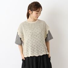 透かし編みベスト
