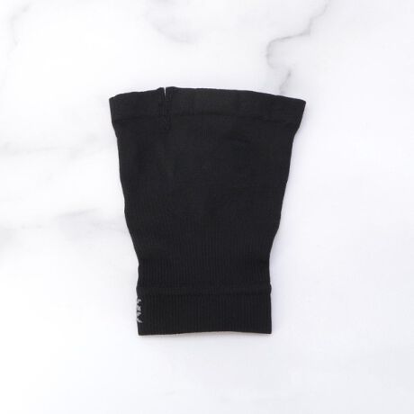 [^ԁF41044821]yfUCzeʂXC\邱ƂŁA萫ƃT|[g͂コ܂B܂A֐߂ؓɋϓȈ͂𕪎UA₷ƕی𗼗܂ByʂŒʋĈfނgpĂ܂B₳SnȂ̂ɂT|[gł{̃T|[^[V[YBijpAEpA1j̓זɁAT|[gBƎXCew̉ғ}ST|[gB񕔕́Aē}yBMF11`14cmCɂȂACe͂Cɓo^߁Iiy[Wɂwn[g}[NxNbNĊȒPɒǉł܂Bl݌ɏ󋵂ȂǐV}KɂĂm点I}Cy[W炨CɓACëꗗ`FbNł܂IƖ̊֌WɂAۂFČꍇ܂B܂Ap\REX}[gtHȂǂ̊ɂA኱iƉ摜̃J[قȂꍇ܂B