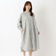 ポプリン 前開き長袖ワンピース