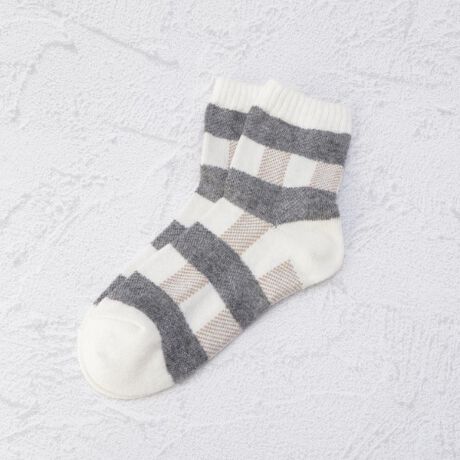 [^ԁF41024570]yfUCzȂɗDV[YBDɂCłBCɂȂACe͂Cɓo^߁Iiy[Wɂwn[g}[NxNbNĊȒPɒǉł܂Bl݌ɏ󋵂ȂǐV}KɂĂm点I}Cy[W炨CɓACëꗗ`FbNł܂IƖ̊֌WɂAۂFČꍇ܂B܂Ap\REX}[gtHȂǂ̊ɂA኱iƉ摜̃J[قȂꍇ܂B