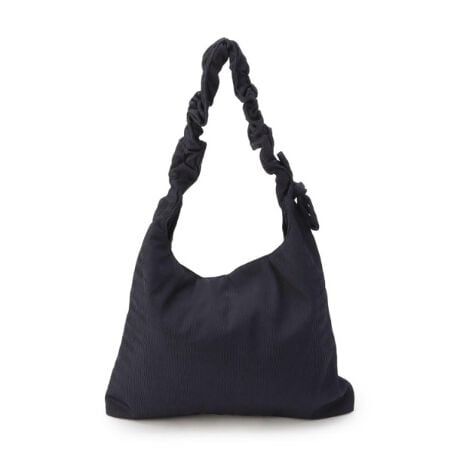 [^ԁF41014682]yfUCzyʂA4TCY[\ŉוɂd󂵂܂BV_[̓hXgdlȂ̂ŐL΂ăV_[obOƂĎgpł܂BWJŃVvȃfUC_ȃfUC܂ŁÃX^Cɍ킹đIׂ邽߁At@bVACeƂĂDGłBCɂȂACe͂Cɓo^߁Iiy[Wɂwn[g}[NxNbNĊȒPɒǉł܂Bl݌ɏ󋵂ȂǐV}KɂĂm点I}Cy[W炨CɓACëꗗ`FbNł܂IƖ̊֌WɂAۂFČꍇ܂B܂Ap\REX}[gtHȂǂ̊ɂA኱iƉ摜̃J[قȂꍇ܂Bd:155g