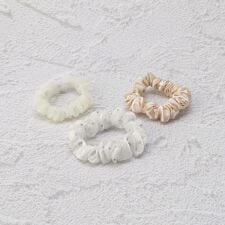 ワンズテラス(one'sterrace)のシュシュ シアーラインストーン