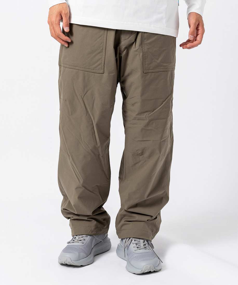 [}C]phenix outdoor gjeB[pcFChX^_[h/tFjbNXiphenixj KHAKI
