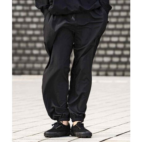 HłǂȊɂΉubV[pcvyʃiCbV[fނgpAH{OpcłBJ␅ӂł̃ANeBreBɂΉAAEghAg܂ŕL􂵂܂BtN^[vg⃊tN^[sX̗pĂAԂ̊ɂFmہB@\ƉK𗼗AG߂킸Ȃ{łB[^:POB-25004]y+phenix@vXtFjbNXz1952Nɓ{ŒaXL[EGAuhgPHENIX hwXm[ANeBreB[̊yǋA`邱ƁBx̃S[̂ȂuhRZvgƋ70Nԑ葱Ă܂BAJ⃈[bp傫xƂĂfUCZp{Ƃb܂ꂽ̒ŊJ邱ƂŁAEgbvx𑖂葱܂łɂȂ܂Buh˓̃v_NgRZvg70N̎oDNAƂȂAVȃtB[hƗݍẴpbVL邱ƂɂȂ܂BVȃtB[h{ivXjAʂɐiVtFjbNXBATTENTIONiʐ^͂ł茻iČ悤ɐSĂ܂Ap̃j^[ɂ荷ق܂BTCYdȂǂɑ̌̍ꍇ܂Bi̎dlуfUC͉P̂߁A\ȂύXꍇ܂B