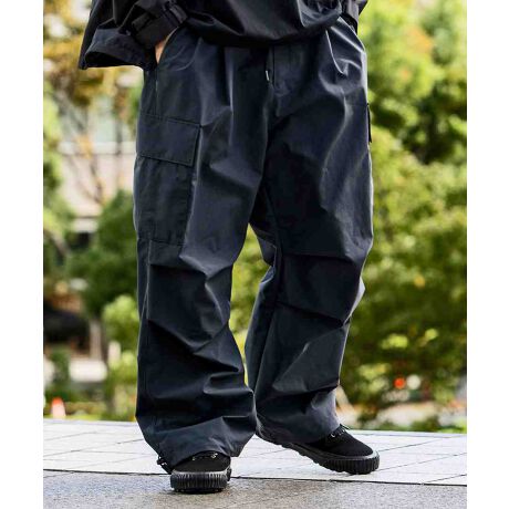 I[o[pcx[XɁAɋ@\Abvf[gprȃACeB҂̃x`[V␞̃h[R[h͂̂܂܂ɁA֐߂Wbv̑OJƎ[͔Q̃TChJ[S|Pbgǉ܂BnɂWIND STOPPERt@uNX70DiC2Lfނ̗pAShƍϐBEGXgƐɂ̓h[R[hdl̗pA̐NhAVGbg݂ɒ\BX^CbVƋ@\𗼗̃pcŁAAEghA^E[X܂ŕLV[KɃT|[g܂B[^:POB-25006]y+phenix@vXtFjbNXz1952Nɓ{ŒaXL[EGAuhgPHENIX hwXm[ANeBreB[̊yǋA`邱ƁBx̃S[̂ȂuhRZvgƋ70Nԑ葱Ă܂BAJ⃈[bp傫xƂĂfUCZp{Ƃb܂ꂽ̒ŊJ邱ƂŁAEgbvx𑖂葱܂łɂȂ܂Buh˓̃v_NgRZvg70N̎oDNAƂȂAVȃtB[hƗݍẴpbVL邱ƂɂȂ܂BVȃtB[h{ivXjAʂɐiVtFjbNXBATTENTIONiʐ^͂ł茻iČ悤ɐSĂ܂Ap̃j^[ɂ荷ق܂BTCYdȂǂɑ̌̍ꍇ܂Bi̎dlуfUC͉P̂߁A\ȂύXꍇ܂B