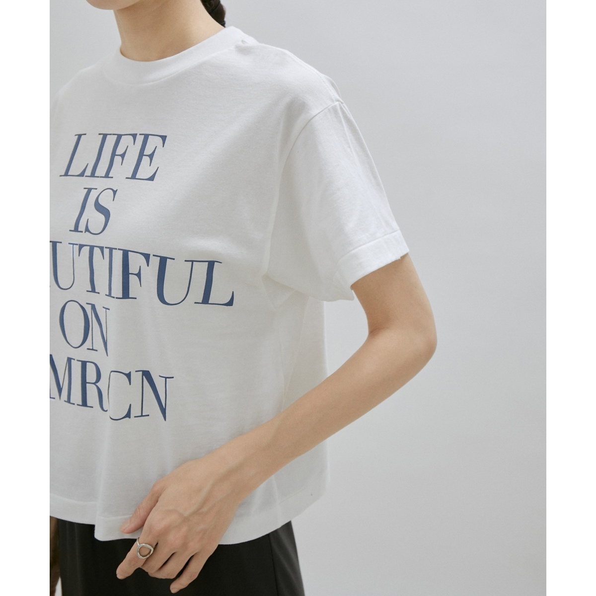 追加]【Americana for SALON】LIFE IS BEAUTIFUL クロップドT | サロン